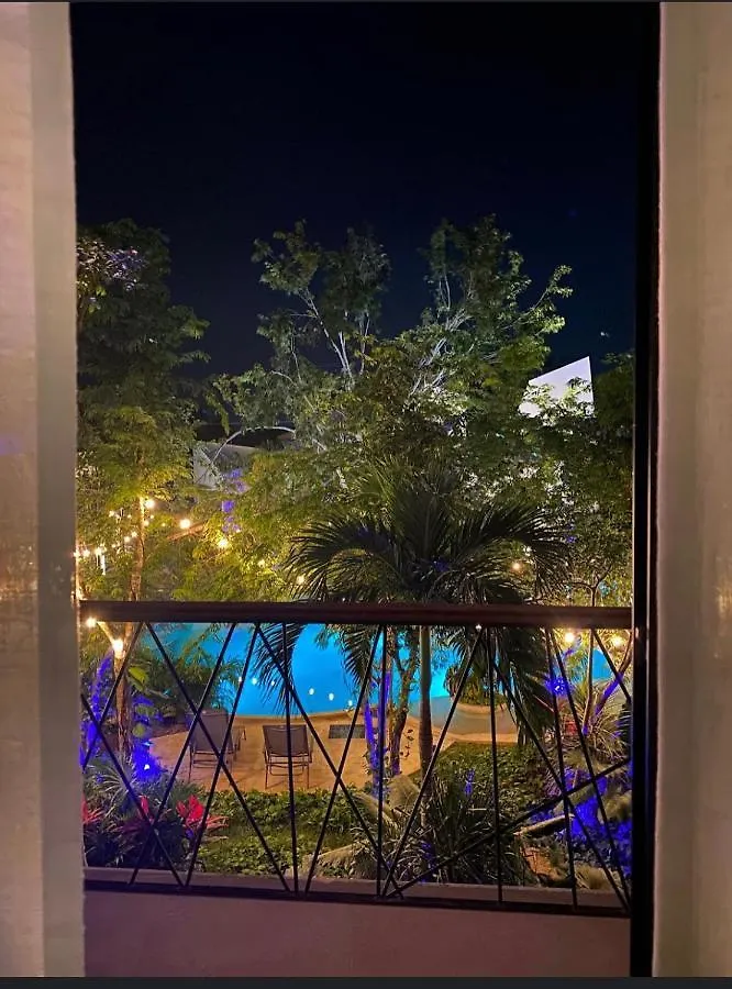 Condo Jungle Apartment & Private Patio Tulum